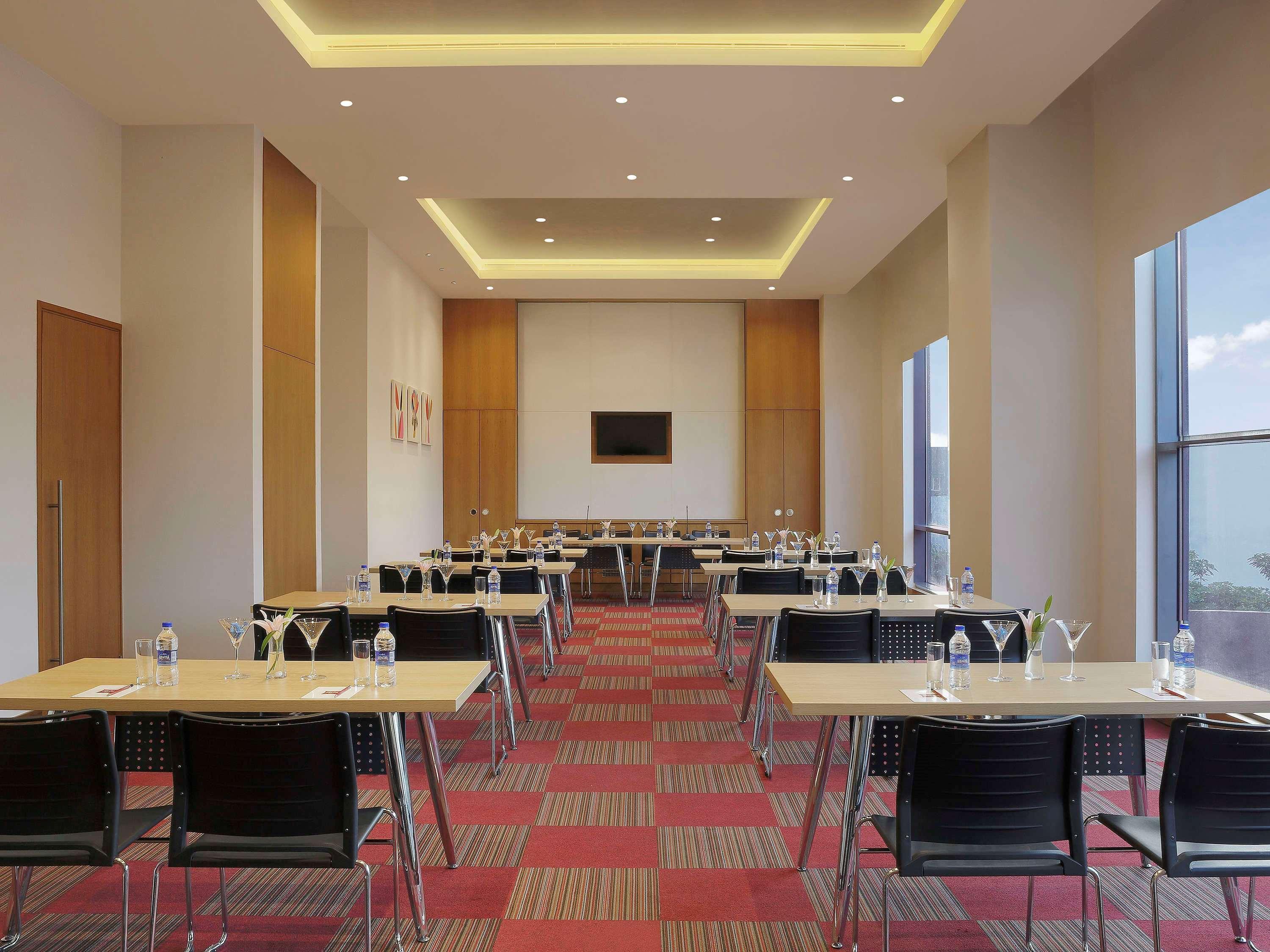 Ibis Chennai Omr - An Accor Brand Hotel Exterior photo